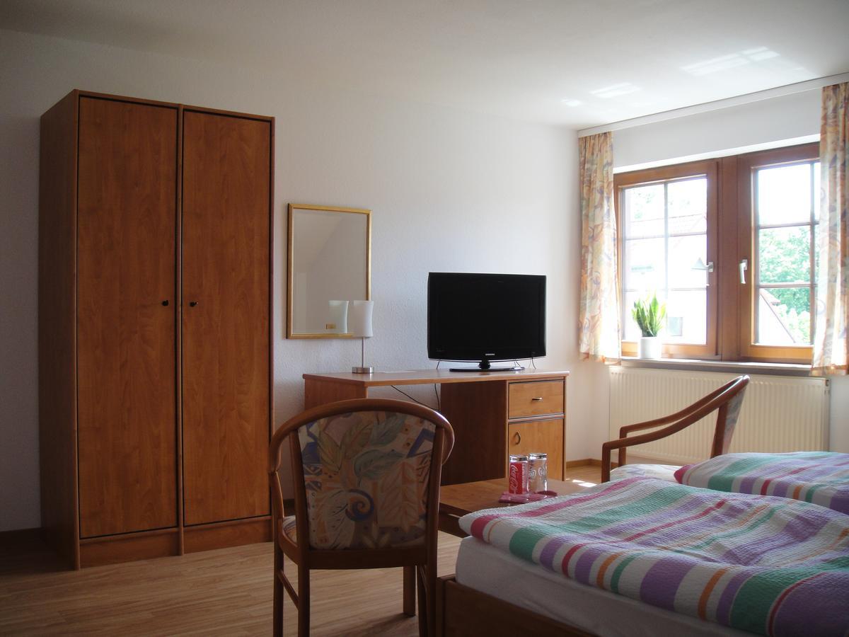 An Der Linde Hotel ไอเซนัค ภายนอก รูปภาพ